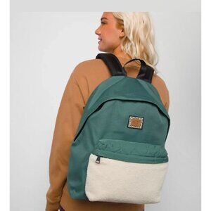 VANS Womens Unisex Animal Mix Sherpa Pocket Backpack Size Large 17" Green AN EXC